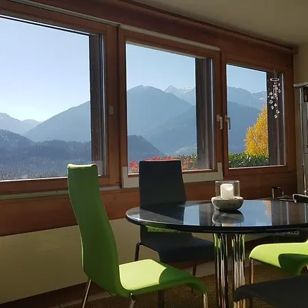 Ferienwohnung Mit Sicht Auf Berge Trin