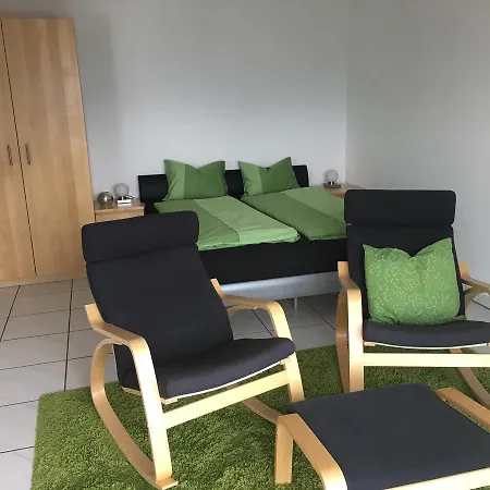 Apartment Ferienwohnung Mit Sicht Auf Berge